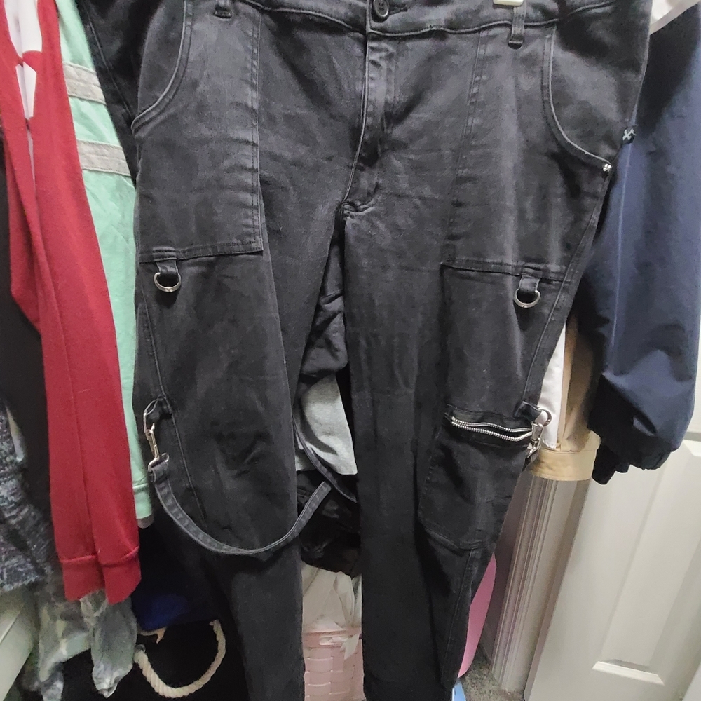 Royal Bones, size 24, black pants